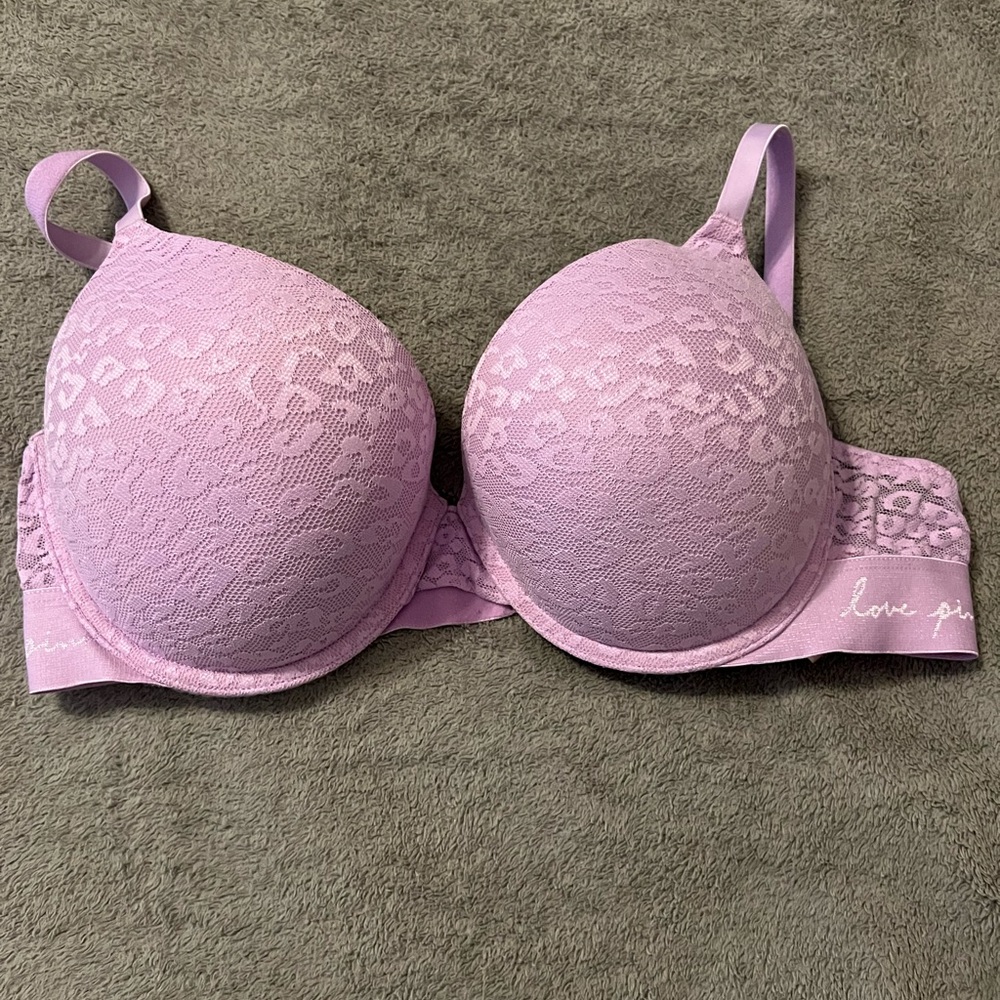 Victoria’s Secret Pink 38C Lavender bra
